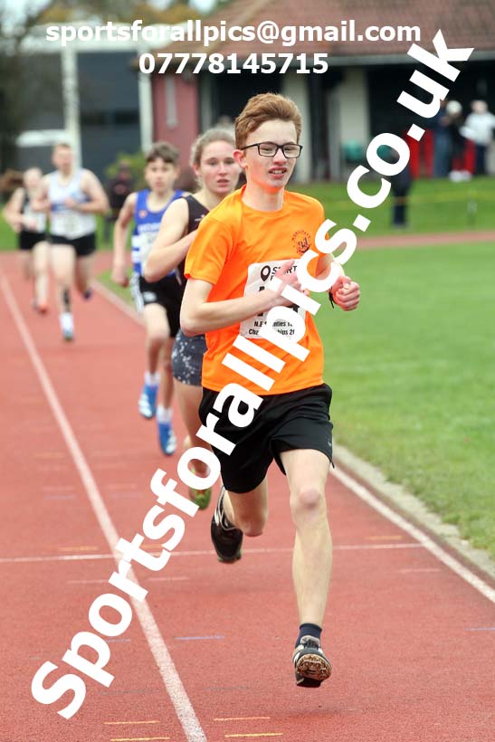 800 metres, NECAA Open Meeting, Morpeth, Sunday, October 18th. David T. Hewitson/Sports for All Pics